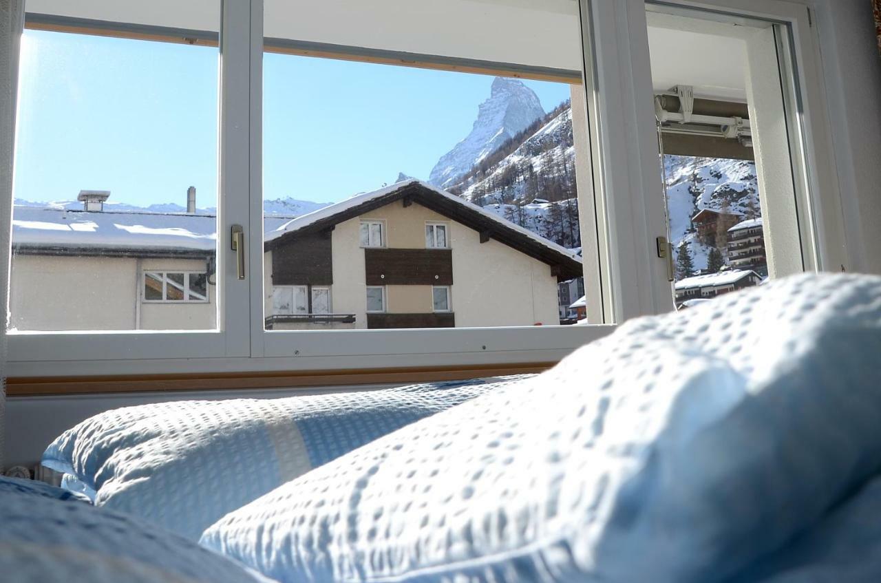 Haus Viktoria A Apartment Zermatt Exterior photo